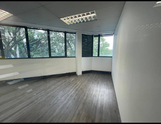 429M² OFFICE TO LET IN RIVONIA